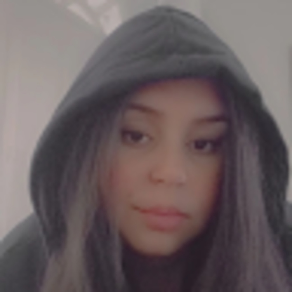 Meet your Posher, Zoe